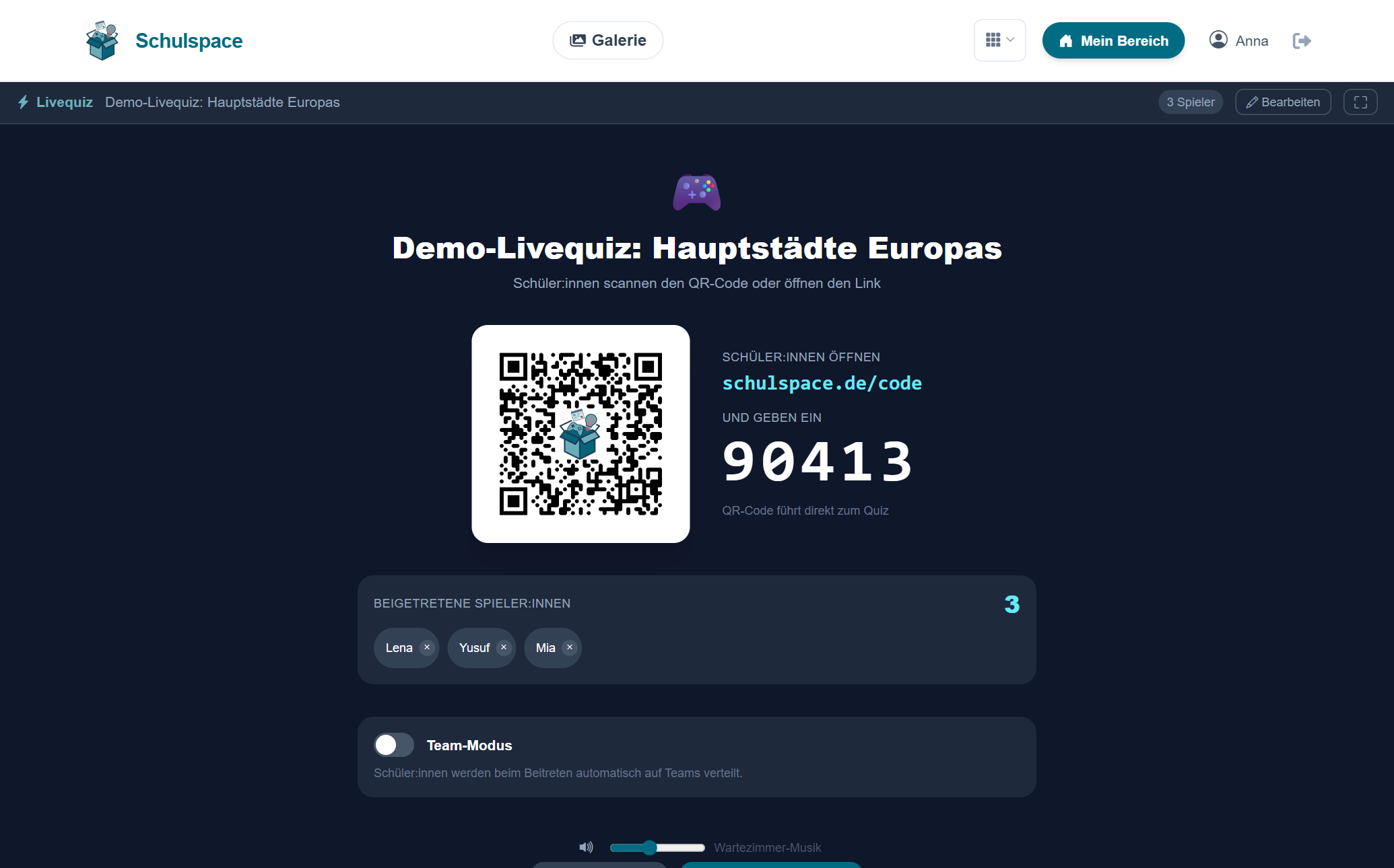 Live-Quiz Lobby mit QR-Code, Beitrittscode und Spielerliste